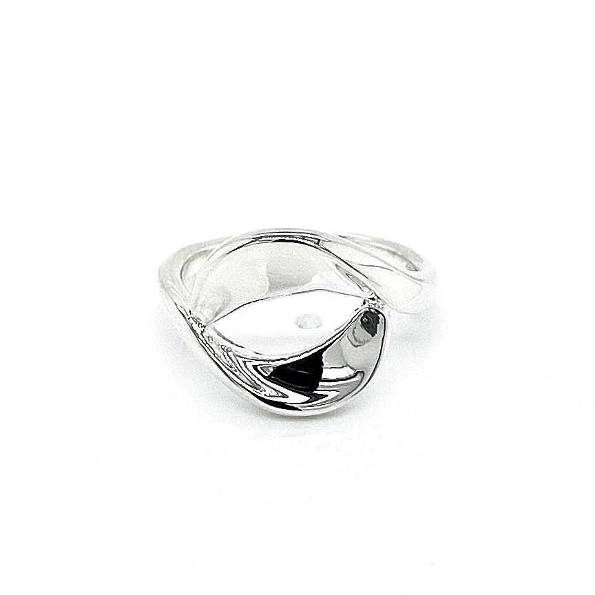 Silver Fucshia Ring